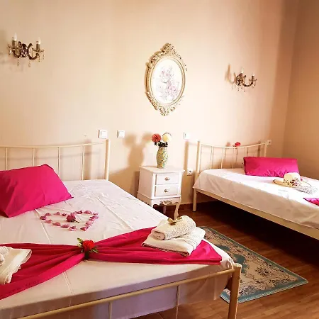 Hétvégi ház Dimitra's Garden