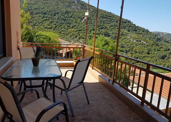 Dimitra's Garden Hétvégi ház Kaliráhi