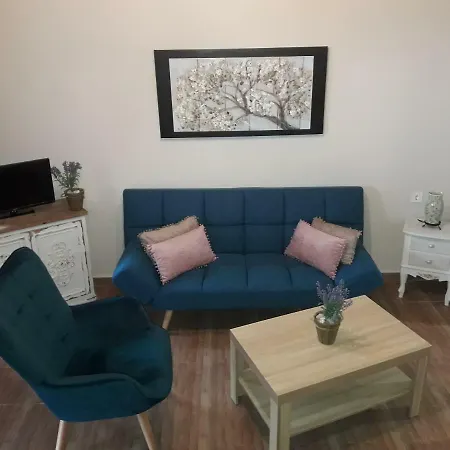 منزل ريفي Dimitra's Garden