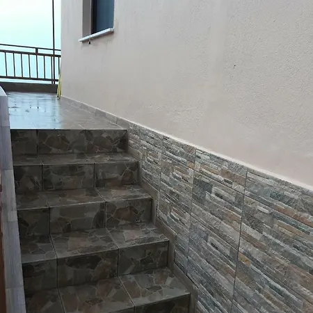 منزل ريفي Dimitra's Garden Kallirákhi