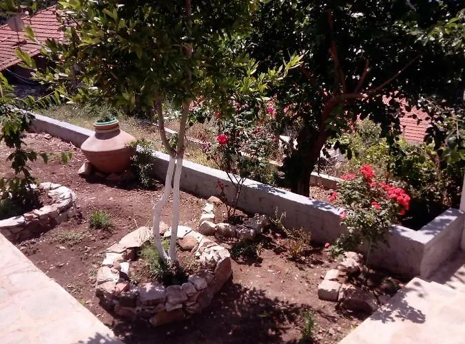 Dimitra's Garden 컨트리하우스 Kallirákhi